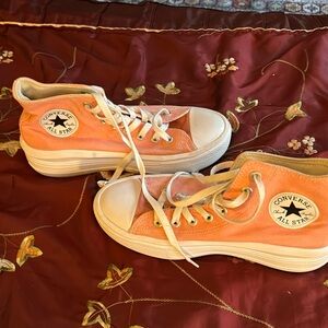 Converse All Star Chuck Taylors 8.5
